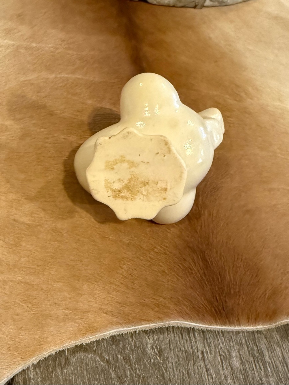 Miniature Vintage Ceramic Duck Planter in Cream - Decorative Home Accent - Picture 9 of 12